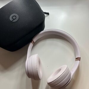 beats solo 4 headphones